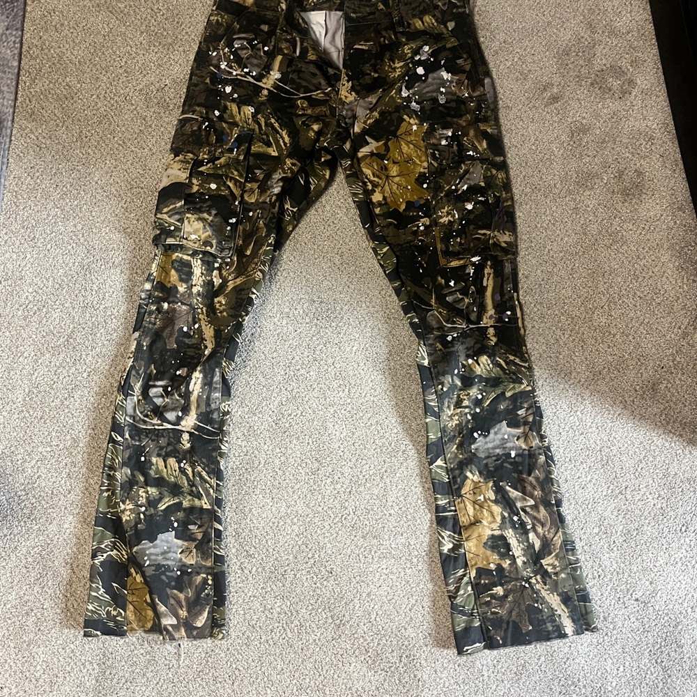 MNML BOOTCUT CARGO PANTS